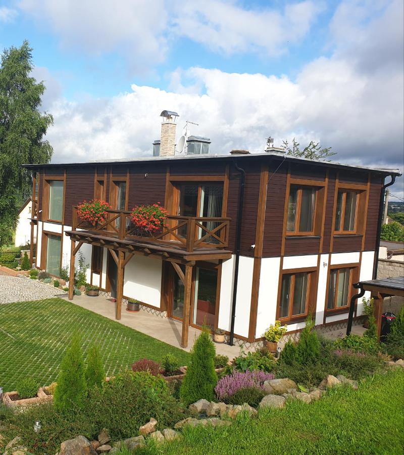 Vila Residence Leo มาเรียอานซเกลาซนี ภายนอก รูปภาพ